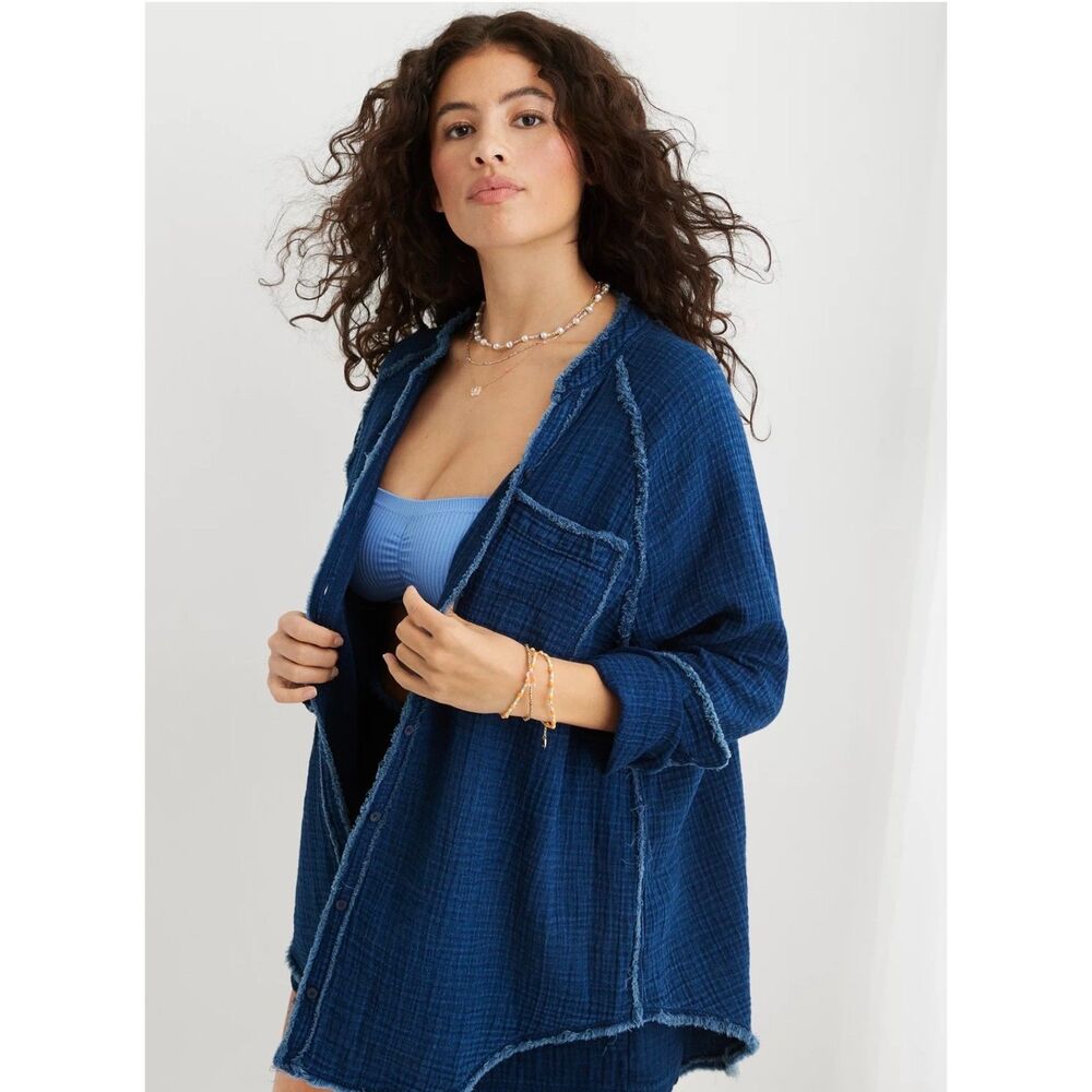 Aerie Pool to Party Gauzy Denim Blue Cover Up Shirt Sz XS Oversized Coastal